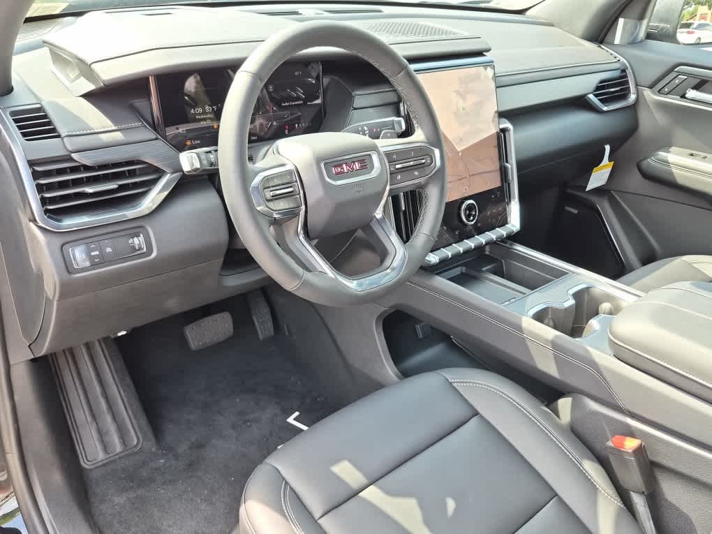 2026 GMC Acadia FWD Elevation - Ebony Twilight Metallic exterior view 13