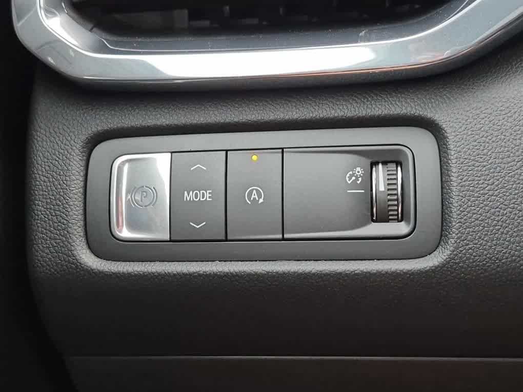 2026 GMC Acadia FWD Elevation - Sterling Metallic exterior view 18
