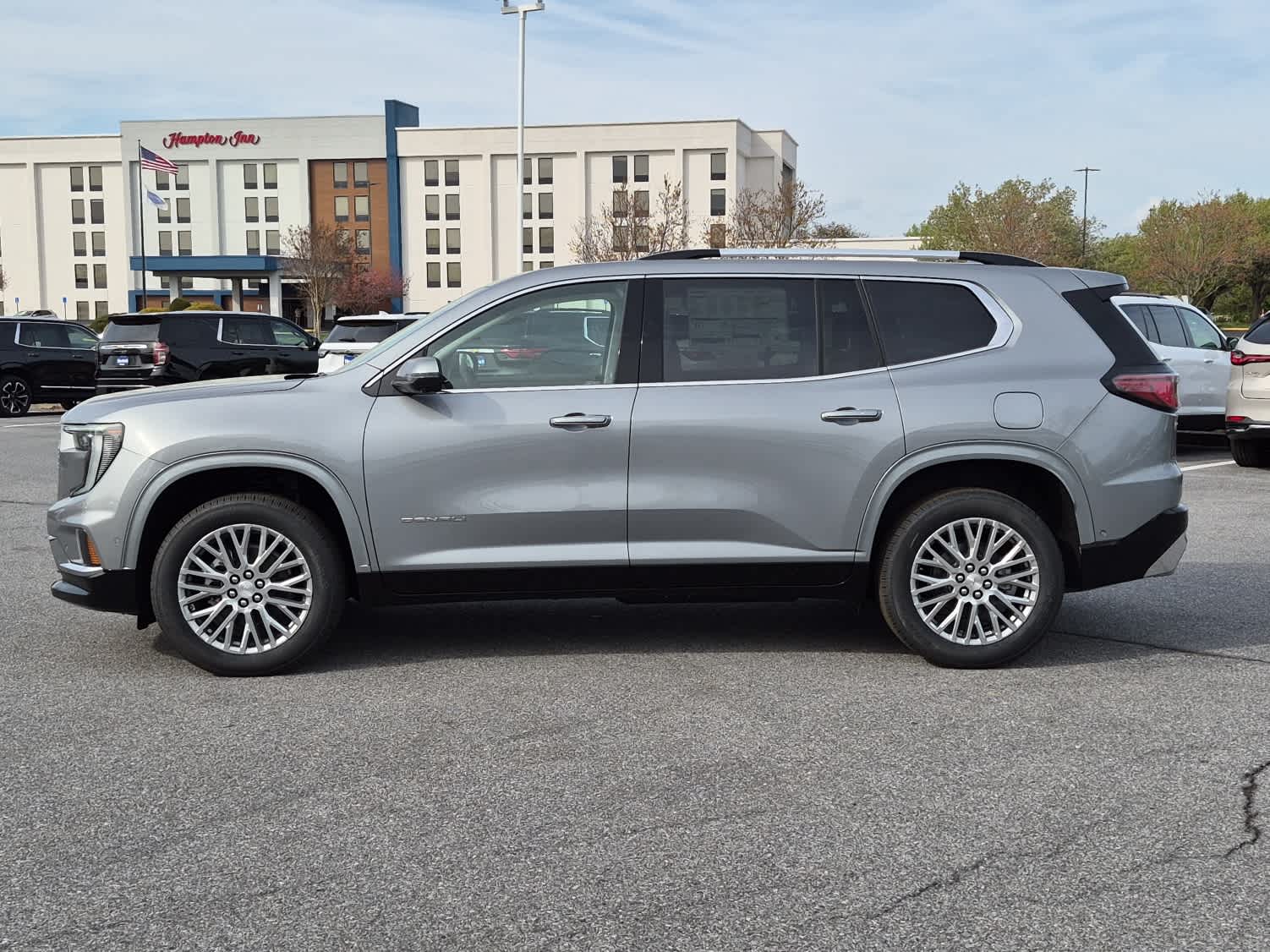 2026 GMC Acadia FWD Denali - Sterling Metallic exterior view 5