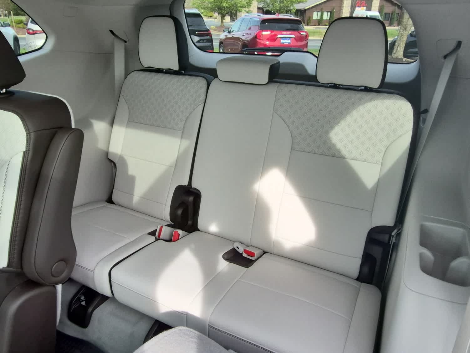 2026 GMC Acadia FWD Denali - Sterling Metallic exterior view 7