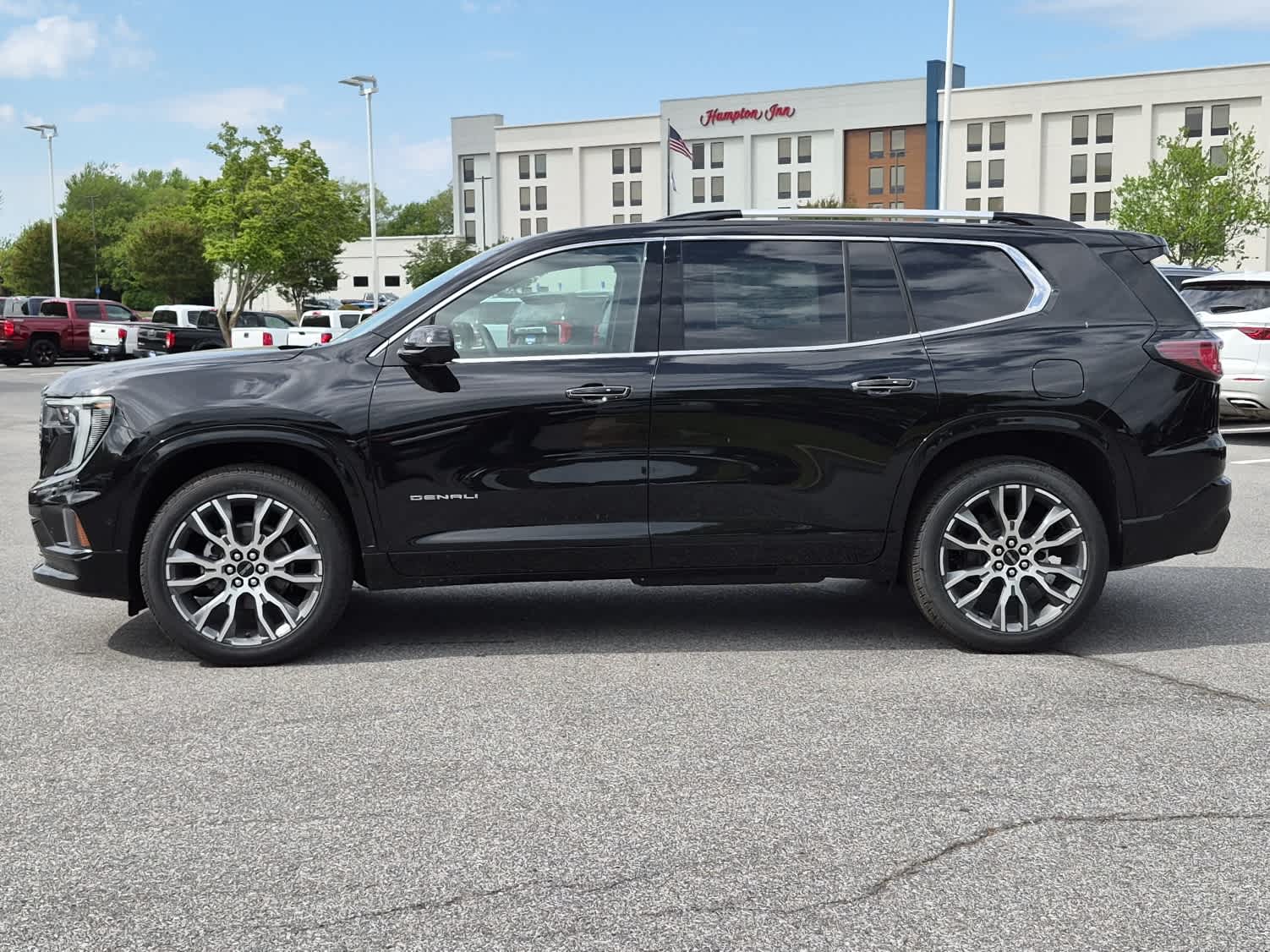 2026 GMC Acadia AWD Denali Ultimate - Ebony Twilight Metallic exterior view 5