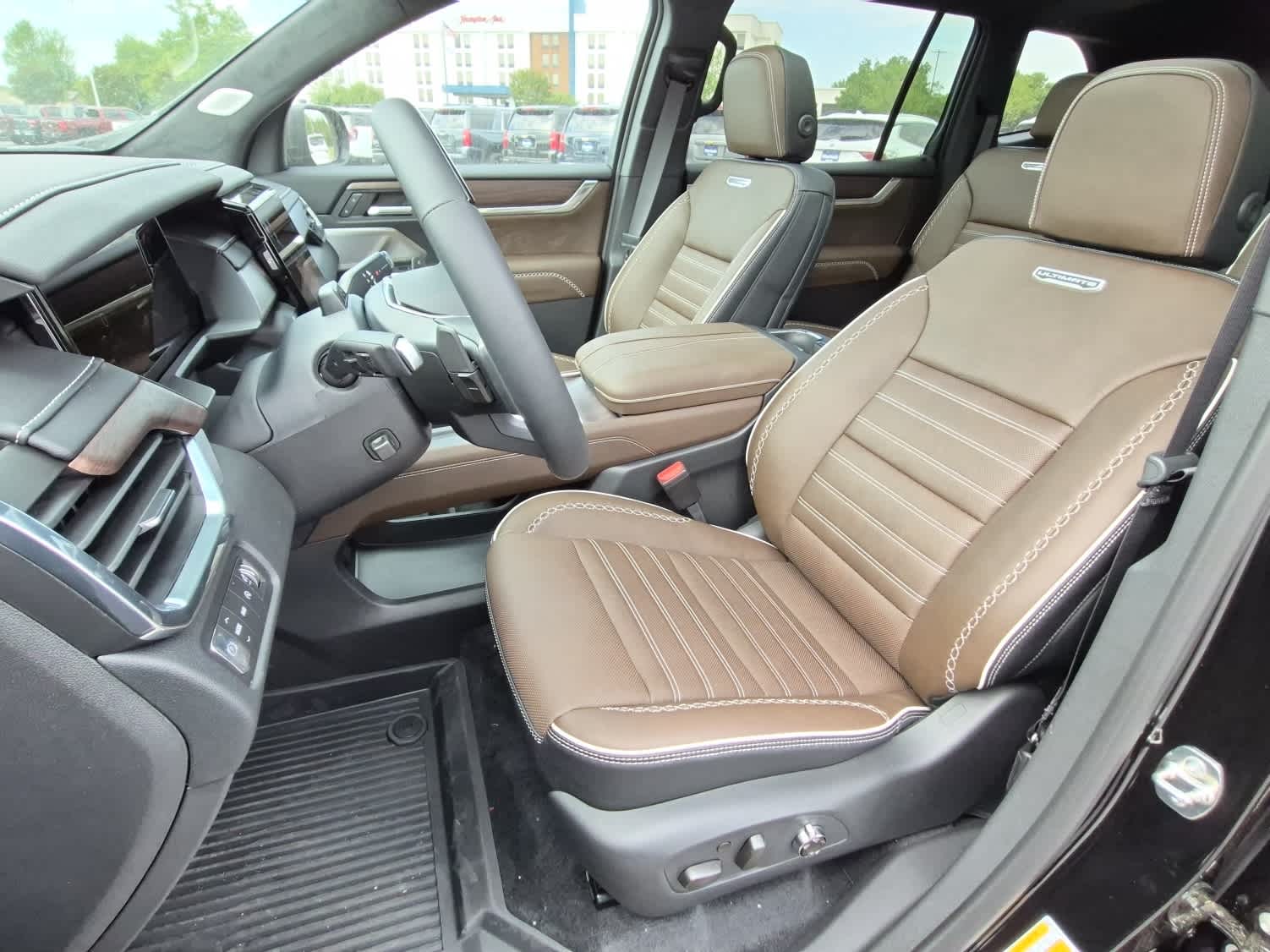 2026 GMC Acadia AWD Denali Ultimate - Ebony Twilight Metallic exterior view 12