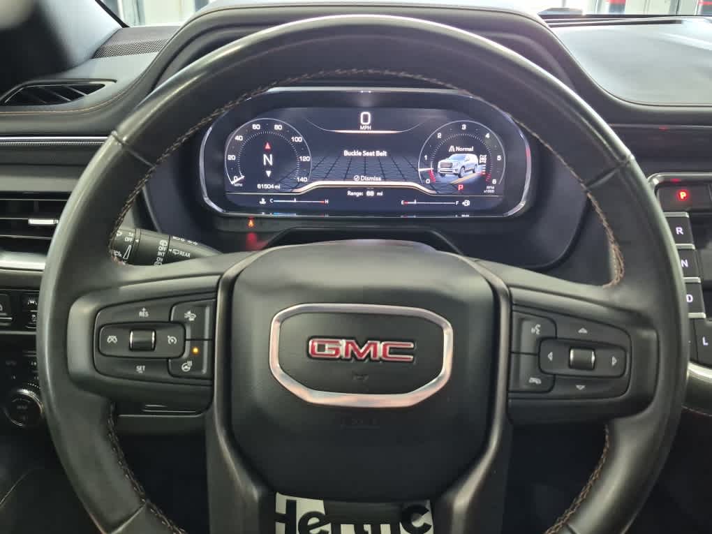 2024 GMC Yukon AT4 - Summit White exterior view 19
