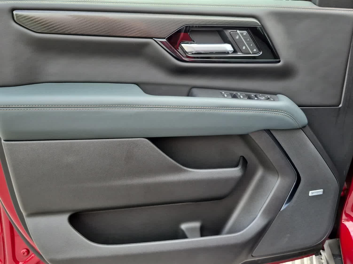 2026 GMC Yukon AT4 - VOLCANIC RED TINTCOAT exterior view 11