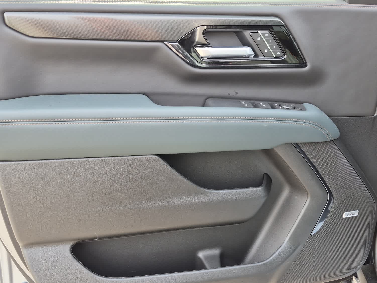 2026 GMC Yukon AT4 - Sterling Metallic exterior view 11