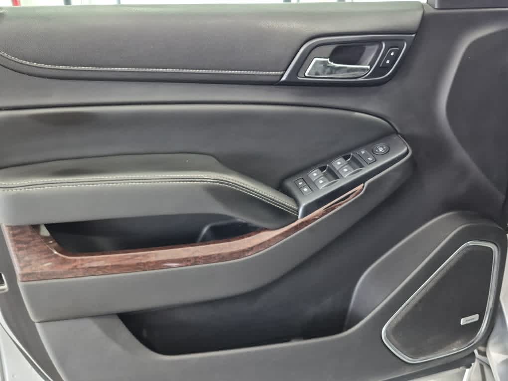 2015 GMC Yukon XL SLE - Quicksilver Metallic exterior view 12