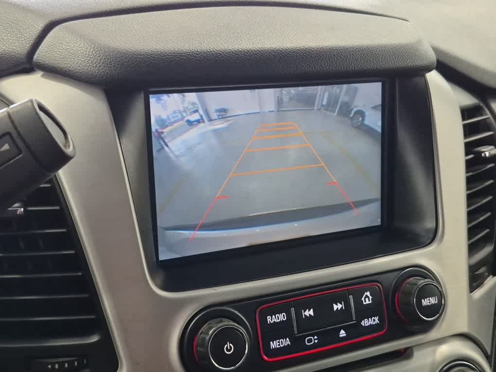 2015 GMC Yukon XL SLE - Quicksilver Metallic exterior view 18