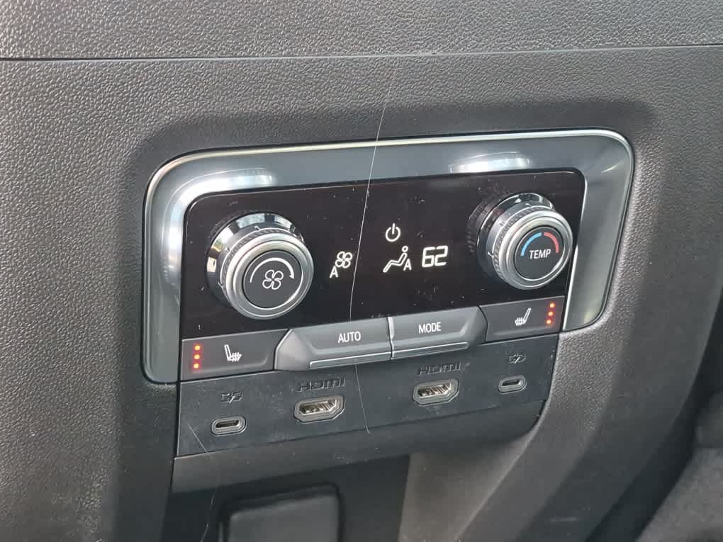 2026 GMC Yukon XL Elevation - Onyx Black exterior view 10
