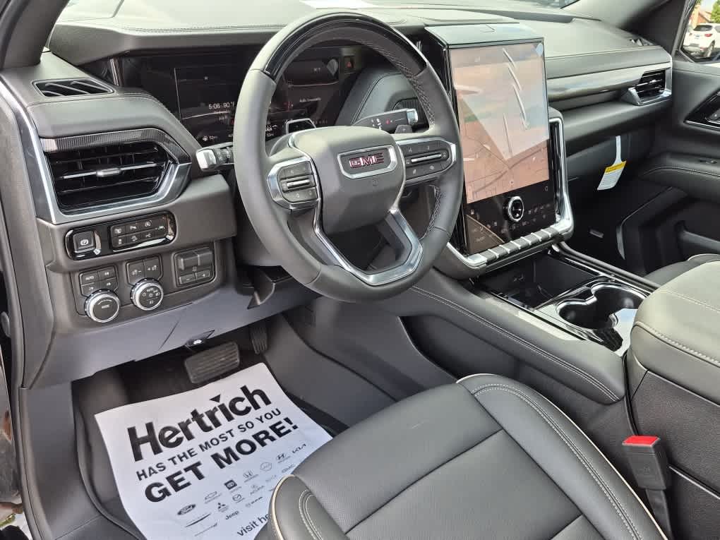 2026 GMC Yukon XL Elevation - Onyx Black exterior view 14