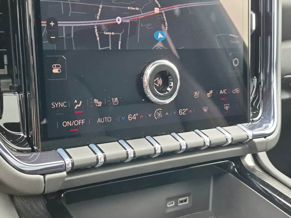 2026 GMC Yukon XL AT4 - Midnight Pine exterior view 17