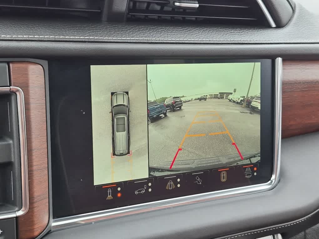 2023 GMC Yukon Denali Ultimate Denali Ultimate - Onyx Black exterior view 19