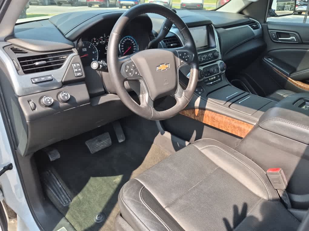 2016 Chevrolet Suburban LTZ - Summit White exterior view 14