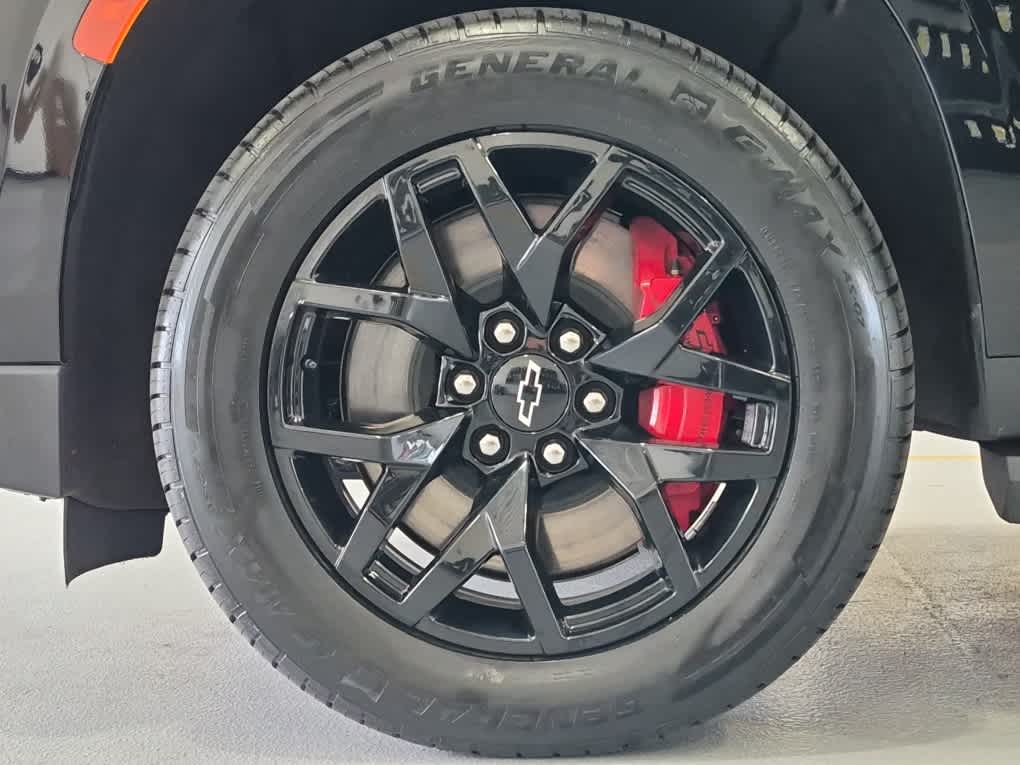 2023 Chevrolet Tahoe RST - Black exterior view 6