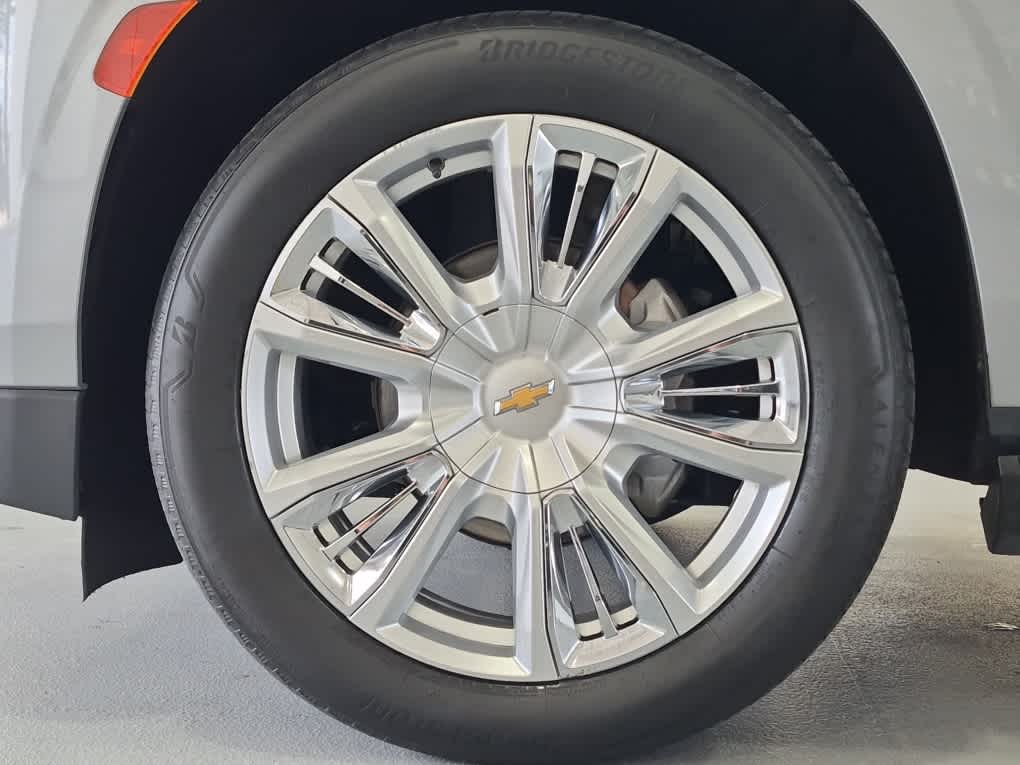2023 Chevrolet Tahoe High Country - Sterling Gray Metallic exterior view 6
