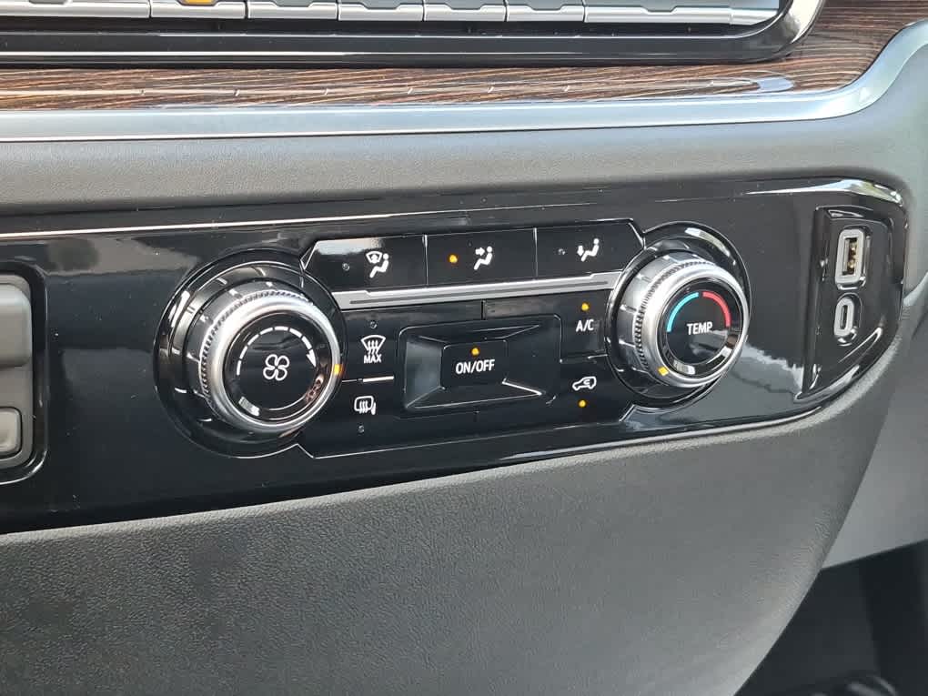 2026 GMC Sierra 2500HD SLE - Summit White exterior view 12