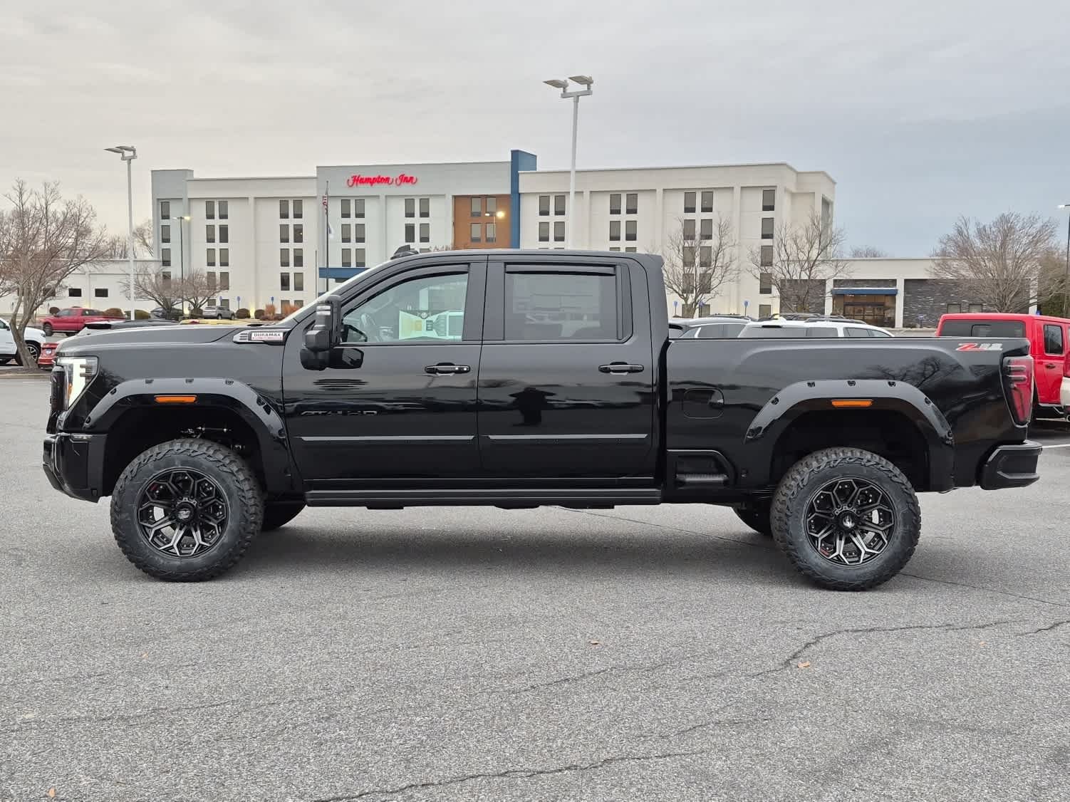 2026 GMC Sierra 2500HD AT4 - Onyx Black exterior view 5