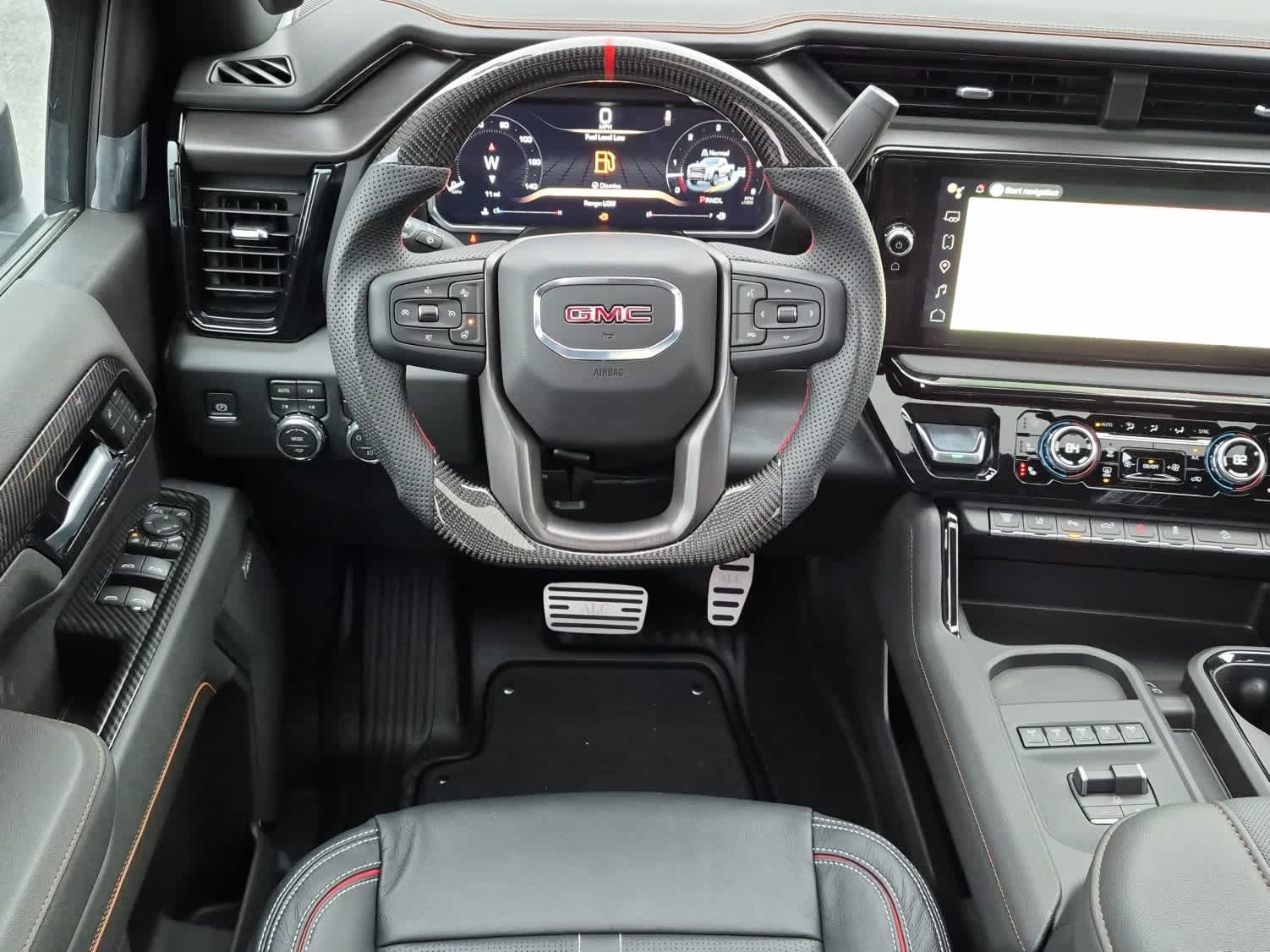 2026 GMC Sierra 2500HD AT4 - Onyx Black exterior view 9