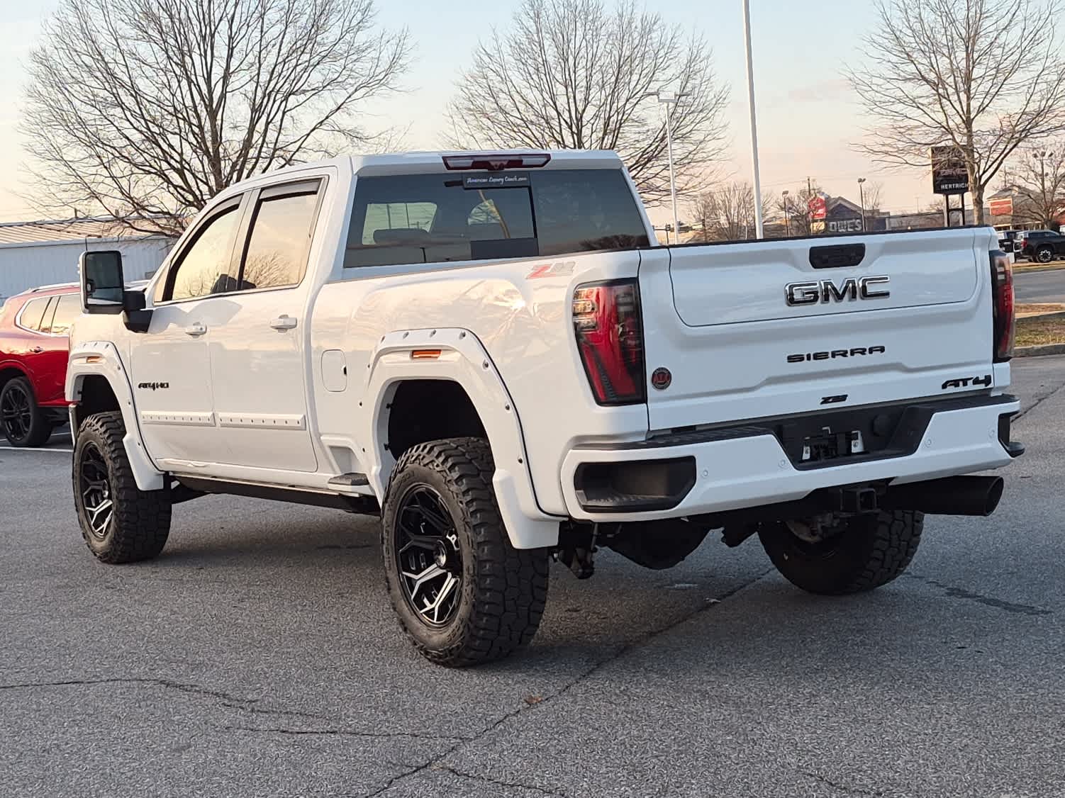 2026 GMC Sierra 2500HD AT4 - Summit White exterior view 4