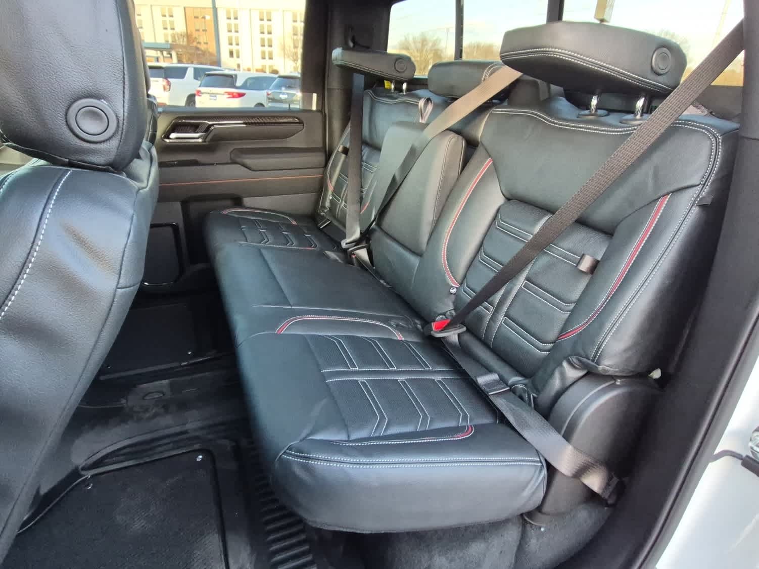 2026 GMC Sierra 2500HD AT4 - Summit White exterior view 7