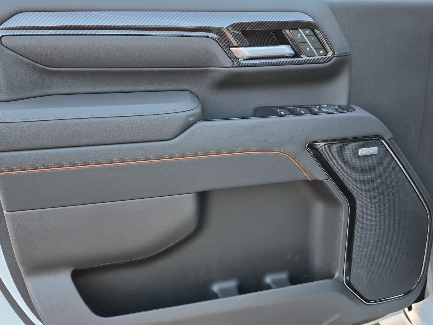 2026 GMC Sierra 2500HD AT4 - Summit White exterior view 10