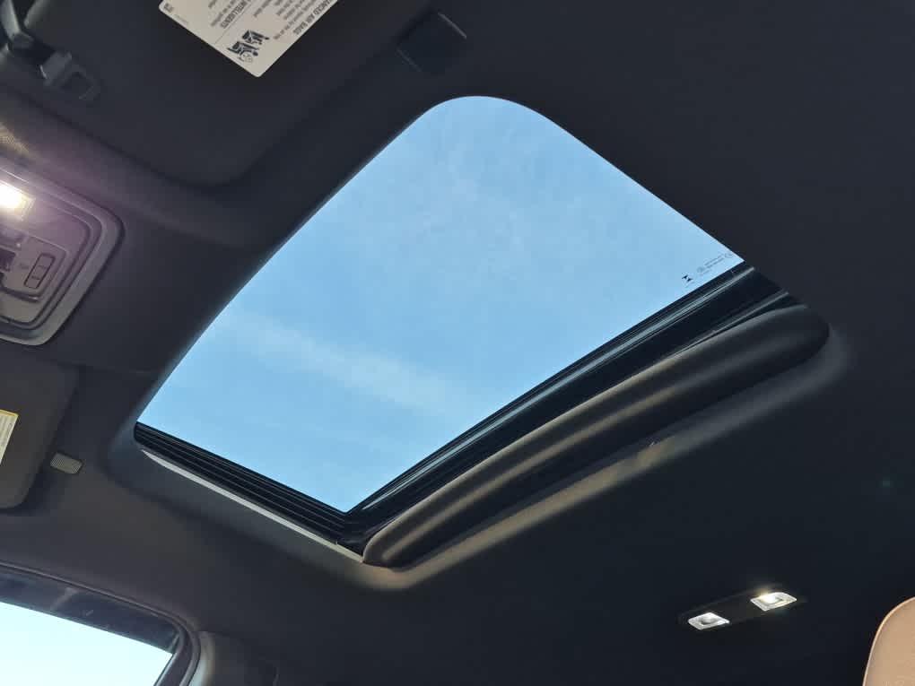 2026 GMC Sierra 2500HD AT4 - Summit White exterior view 13