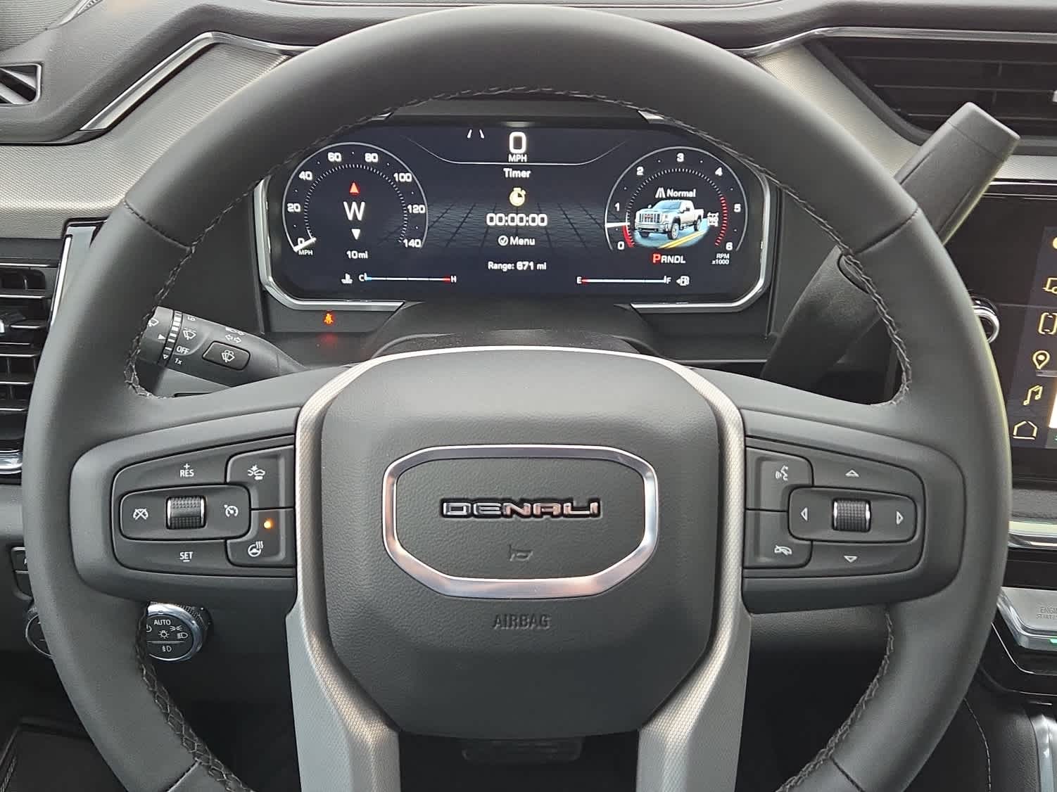2026 GMC Sierra 2500HD Denali - GLACIER WHITE TRICOAT exterior view 17