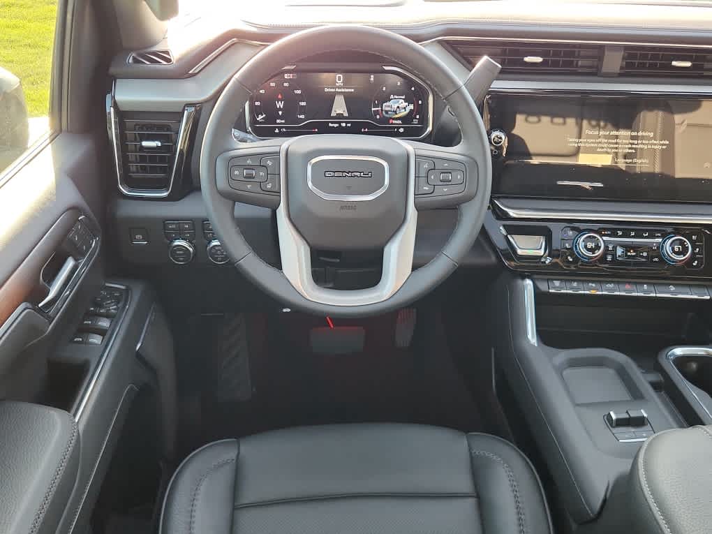 2025 GMC Sierra 2500HD Denali - Onyx Black exterior view 9