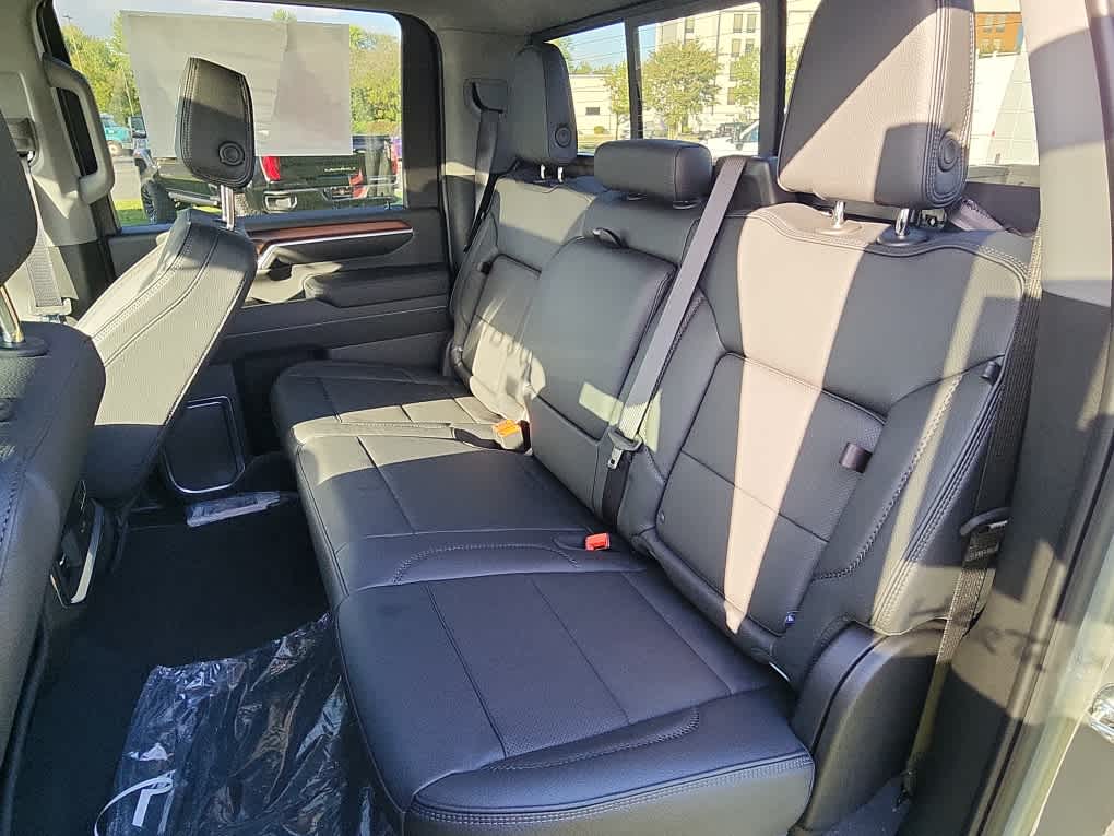 2025 GMC Sierra 2500HD Denali - Sterling Metallic exterior view 7