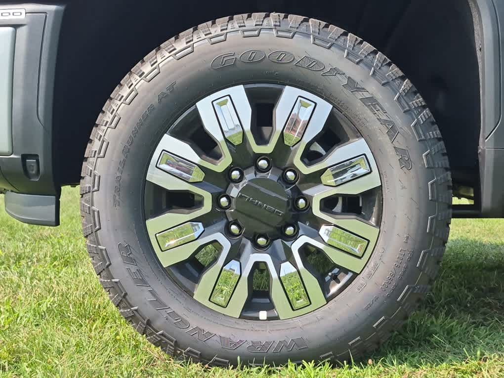 2026 GMC Sierra 3500HD Denali - Sterling Metallic exterior view 6