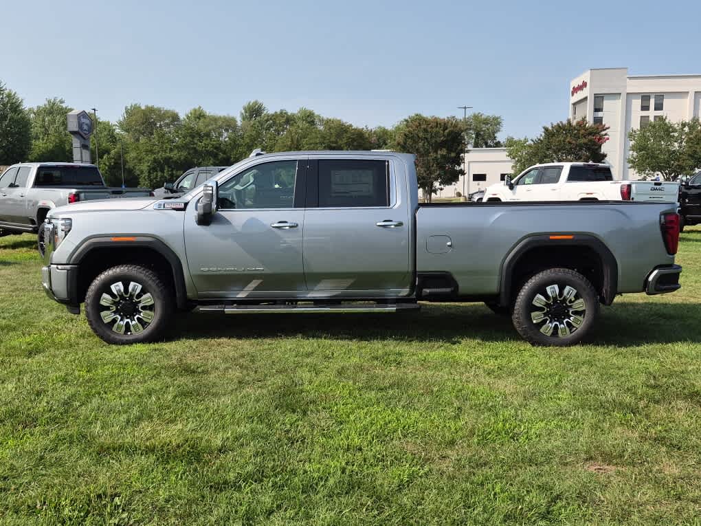 2026 GMC Sierra 3500HD Denali - Sterling Metallic exterior view 5