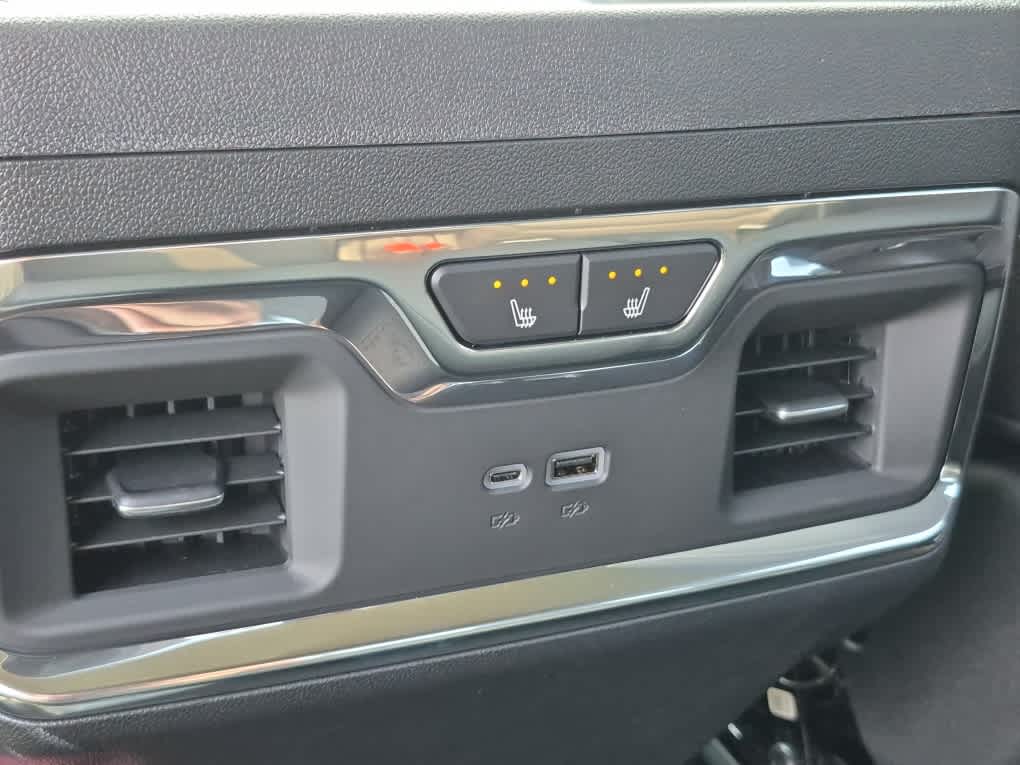 2026 GMC Sierra 3500HD Denali - Sterling Metallic exterior view 8