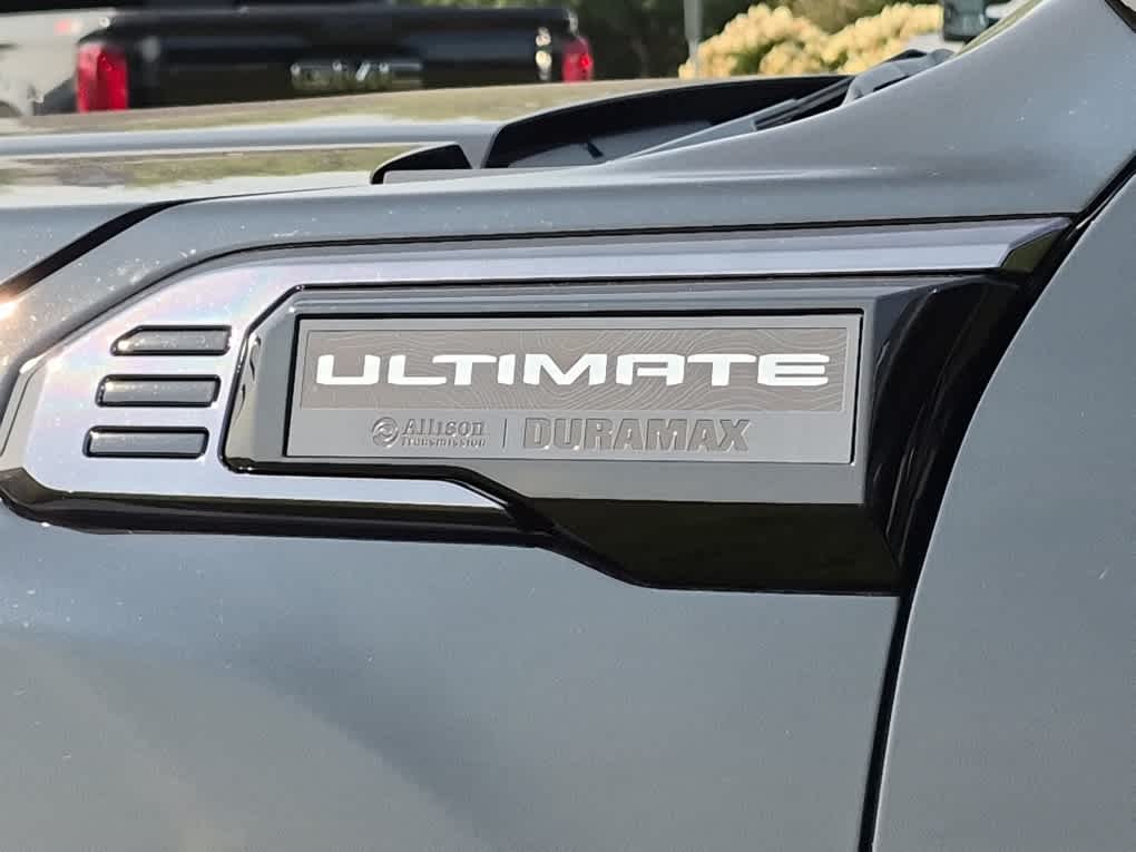 2026 GMC Sierra 3500HD Denali Ultimate - Onyx Black exterior view 20