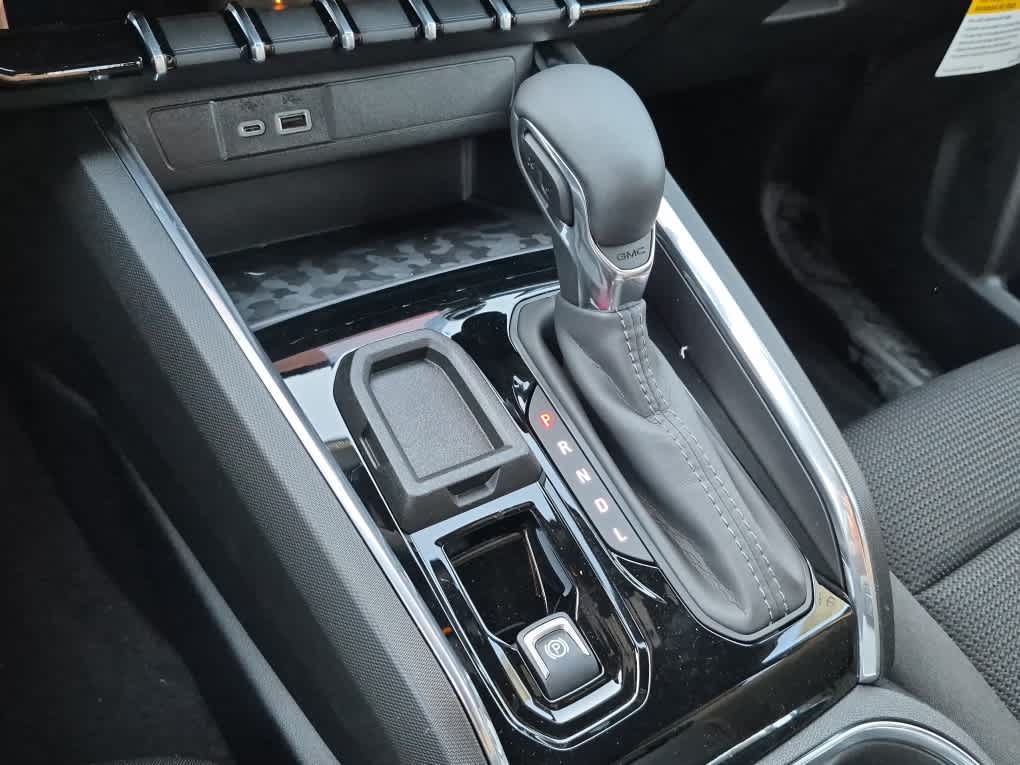 2026 GMC Canyon 2WD Elevation - Summit White exterior view 12