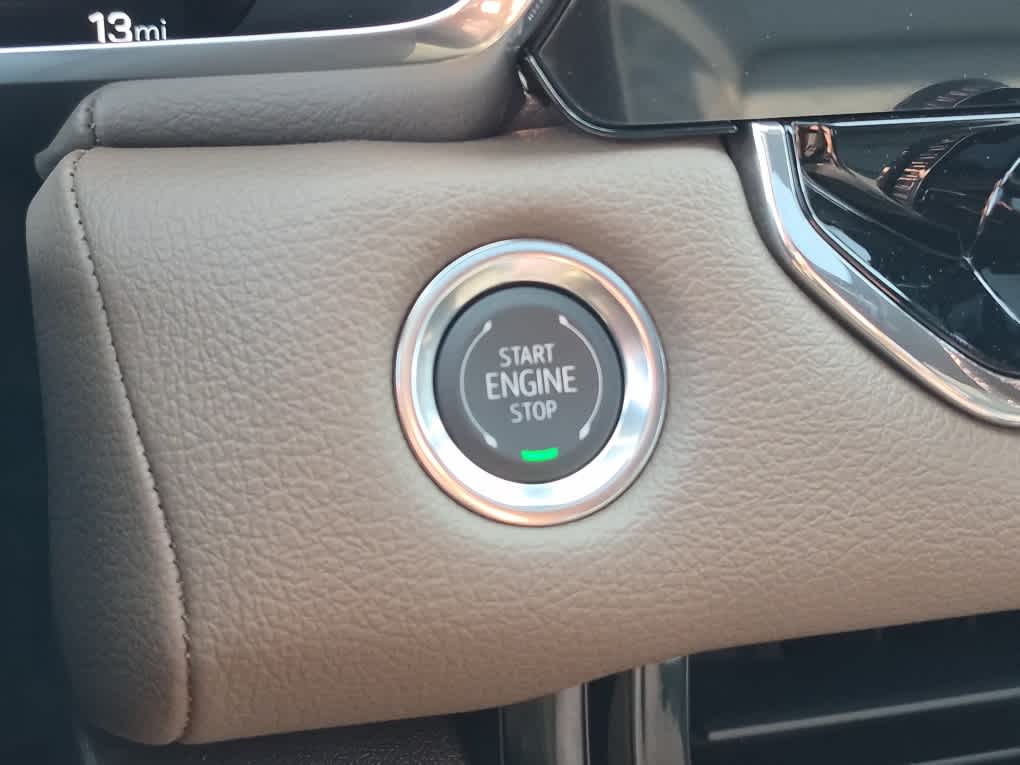 2026 GMC Canyon 4WD Denali - Onyx Black exterior view 18