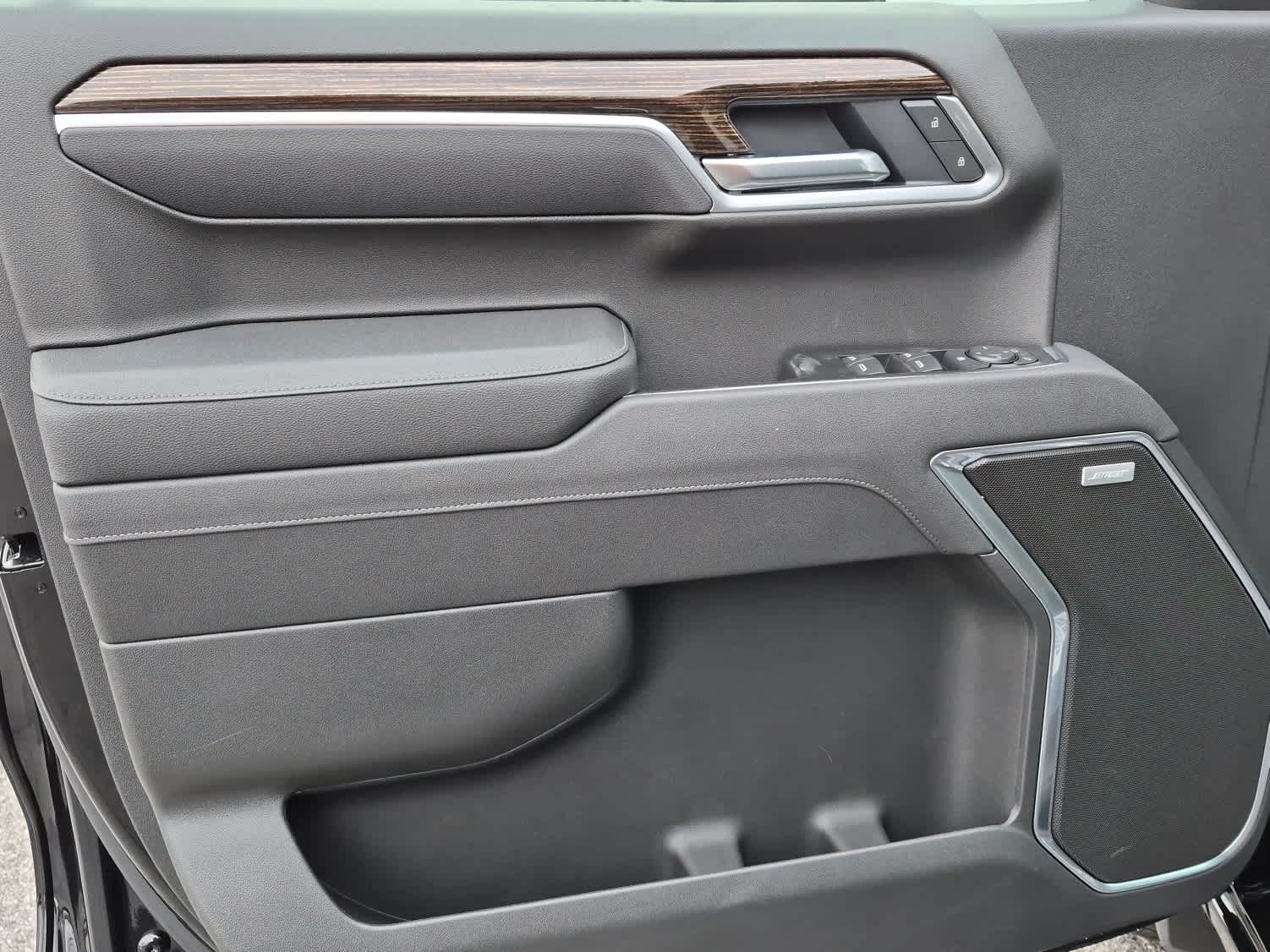 2026 GMC Sierra 1500 Elevation - ONYX BLACK exterior view 9