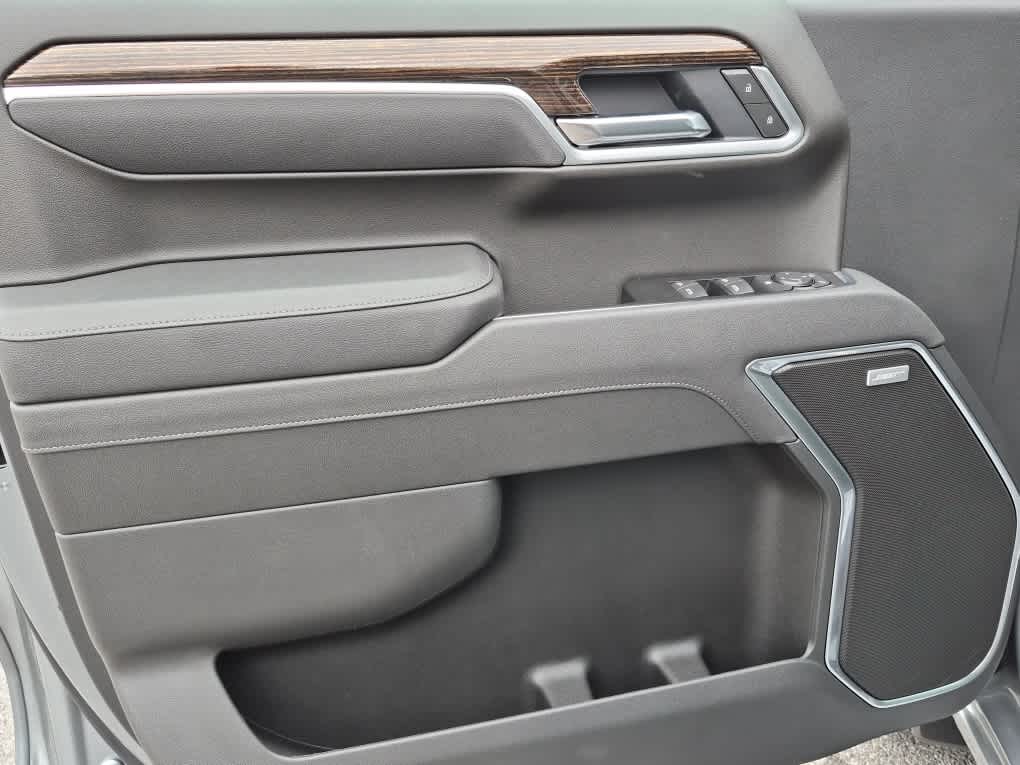 2026 GMC Sierra 1500 Elevation - STERLING METALLIC exterior view 9