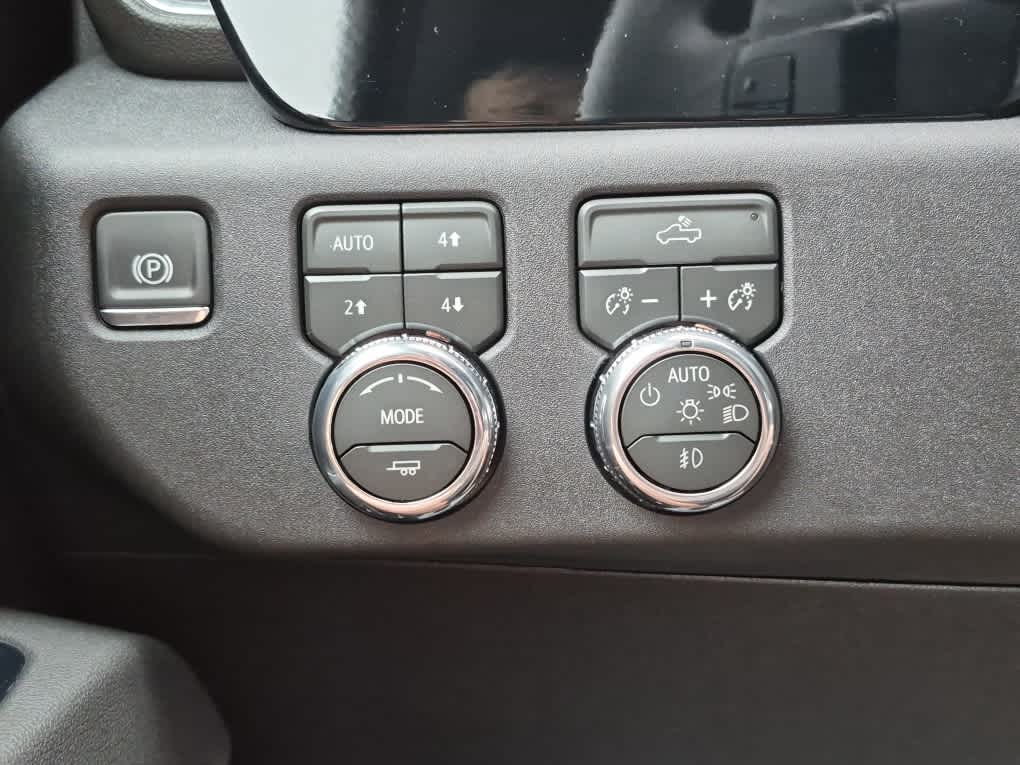 2026 GMC Sierra 1500 Elevation - STERLING METALLIC exterior view 17