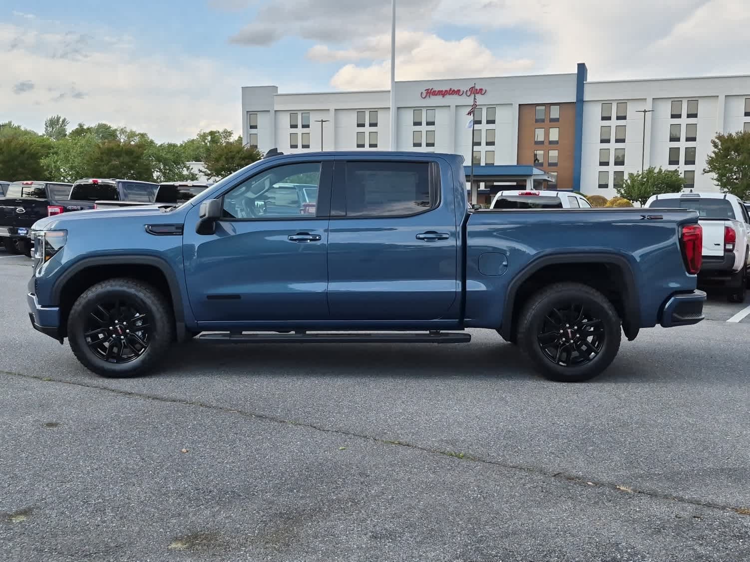 2026 GMC Sierra 1500 Elevation - DOWNPOUR METALLIC exterior view 5
