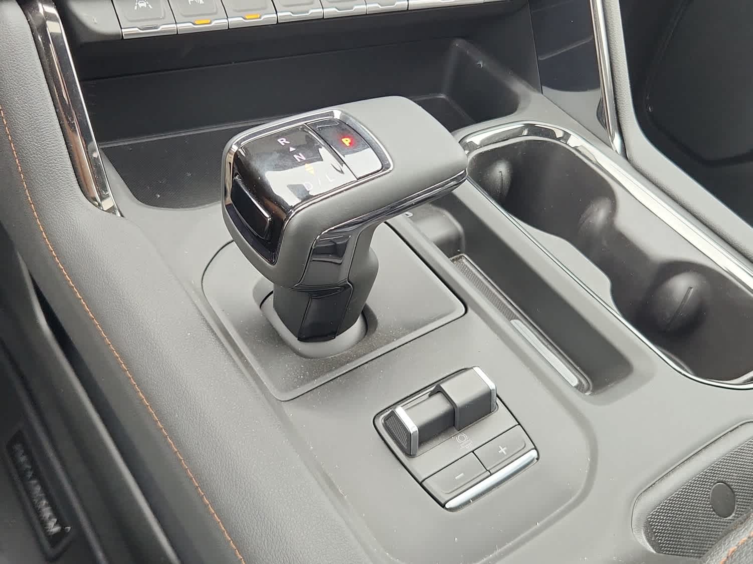 2025 GMC Sierra 1500 AT4 - Volcanic Red Tintcoat exterior view 14