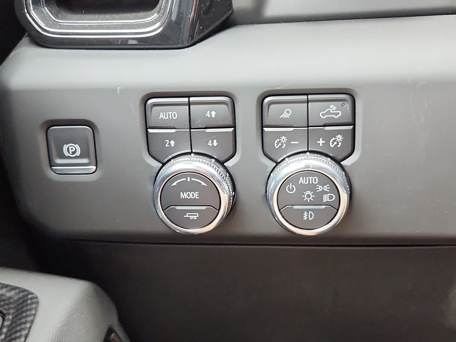 2025 GMC Sierra 1500 AT4 - Volcanic Red Tintcoat exterior view 19