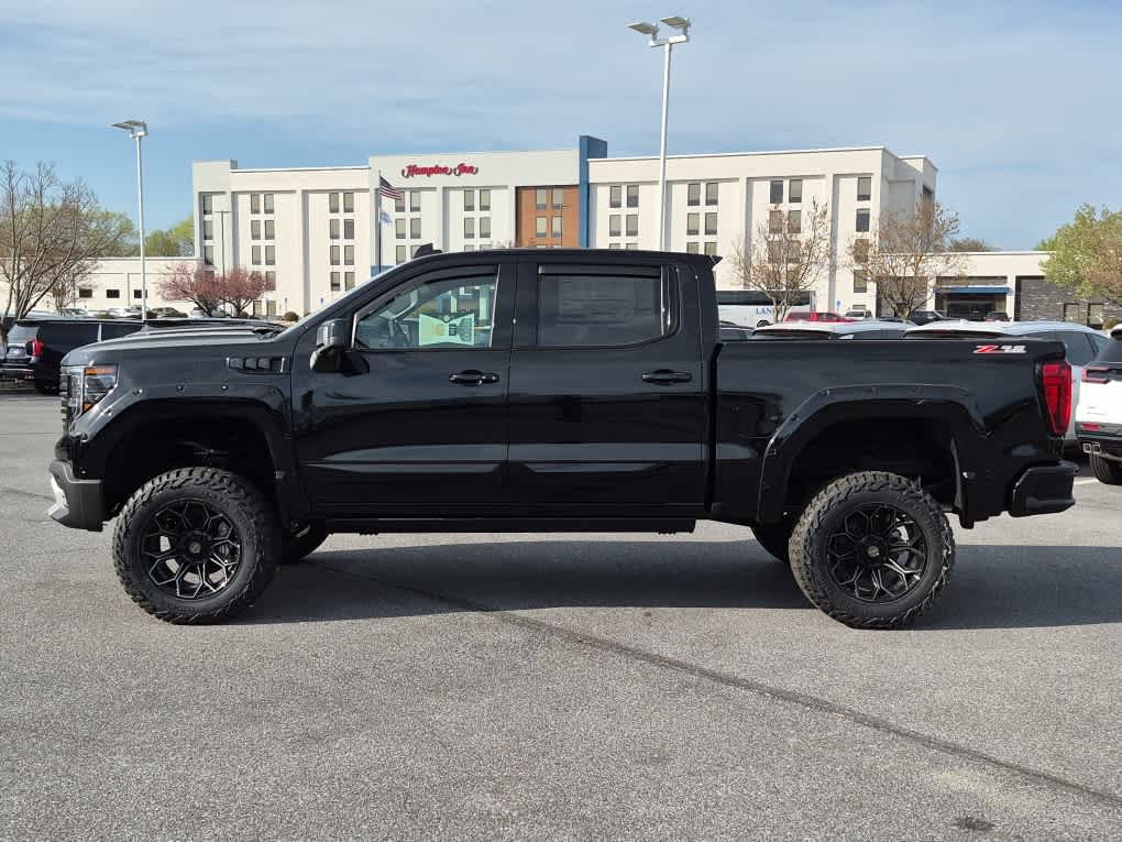 2026 GMC Sierra 1500 AT4 - Onyx Black exterior view 5