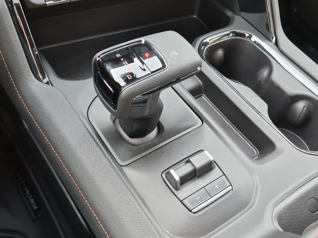 2026 GMC Sierra 1500 AT4 - Onyx Black exterior view 14