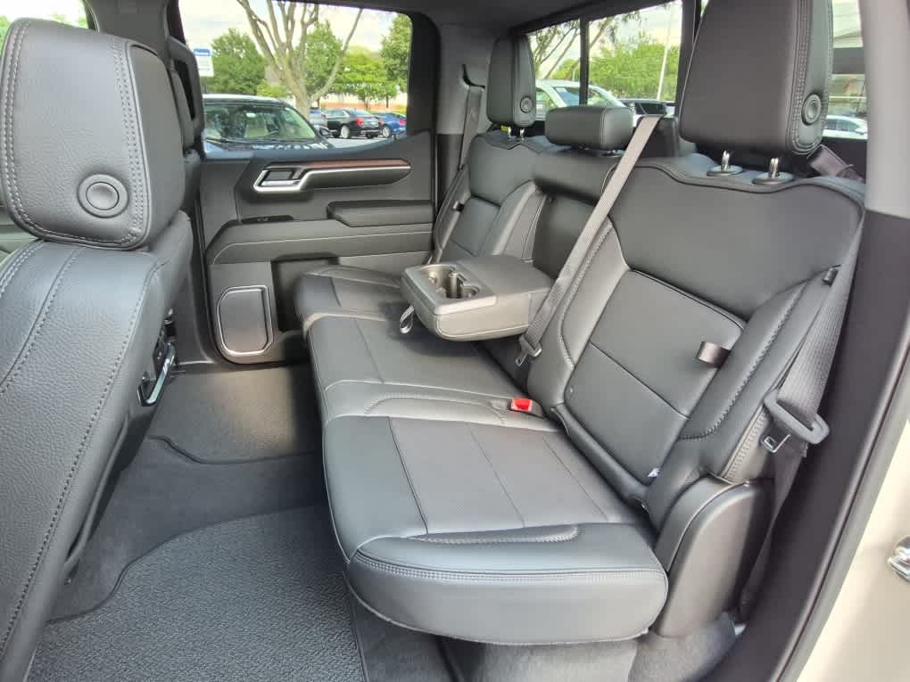 2026 GMC Sierra 1500 Denali - Coastal Dune exterior view 7