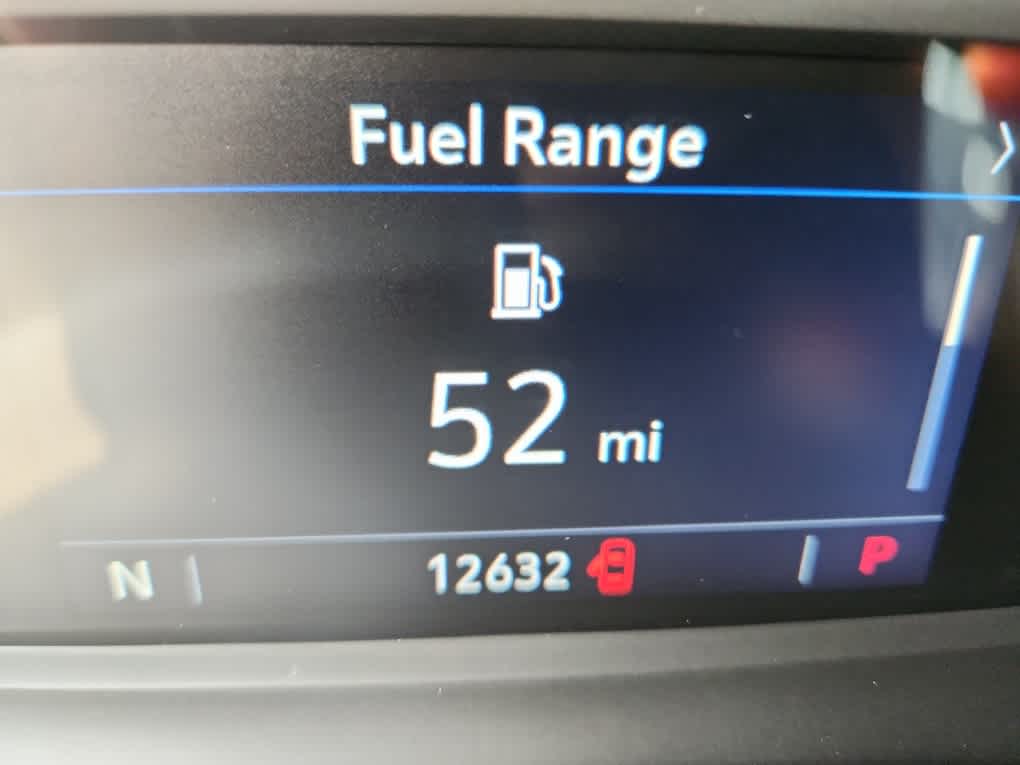 2023 Cadillac XT5 FWD Luxury - Stellar Black Metallic exterior view 5