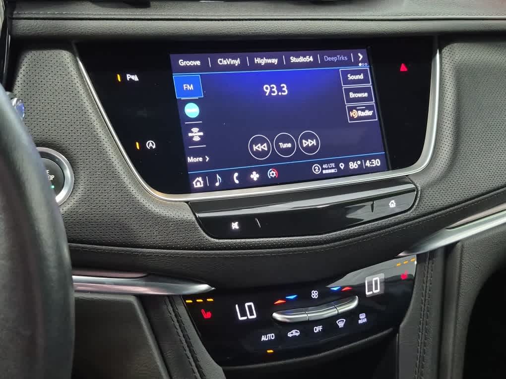 2023 Cadillac XT5 FWD Luxury - Stellar Black Metallic exterior view 14