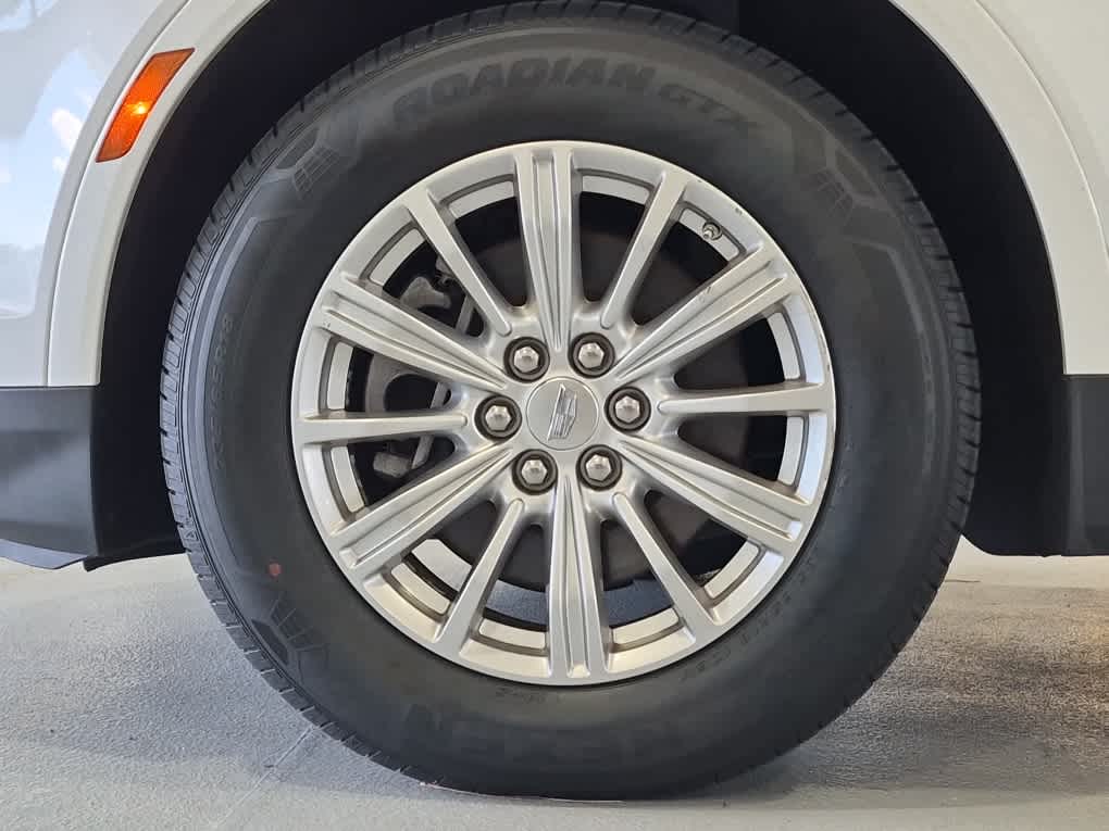 2018 Cadillac XT5 FWD - Crystal White Tricoat exterior view 6