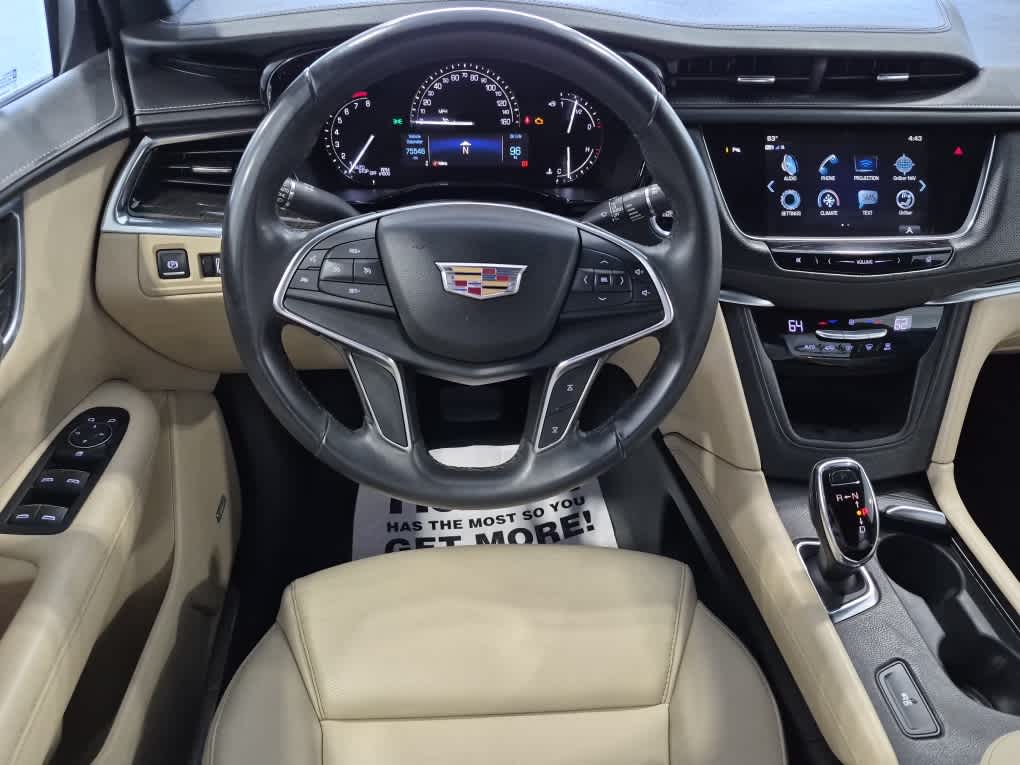 2018 Cadillac XT5 FWD - Crystal White Tricoat exterior view 8
