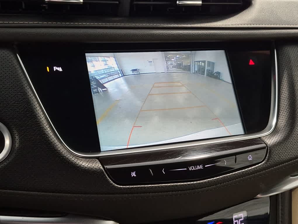 2018 Cadillac XT5 FWD - Crystal White Tricoat exterior view 14