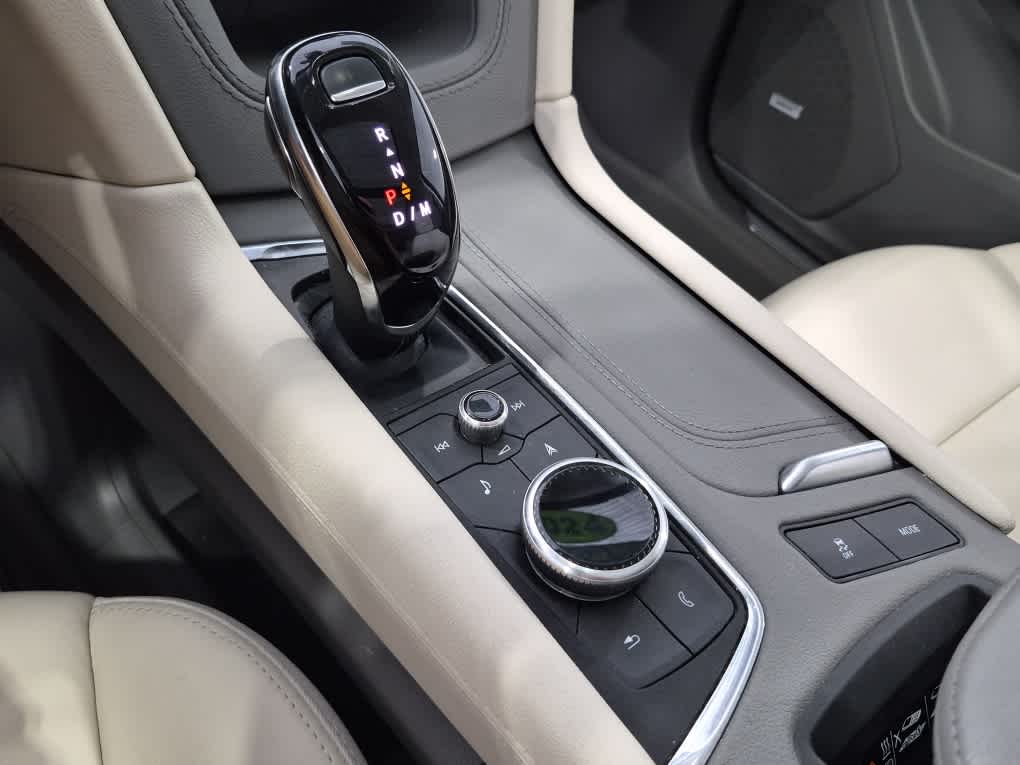 2024 Cadillac XT5 FWD Premium Luxury - Argent Silver Metallic exterior view 13