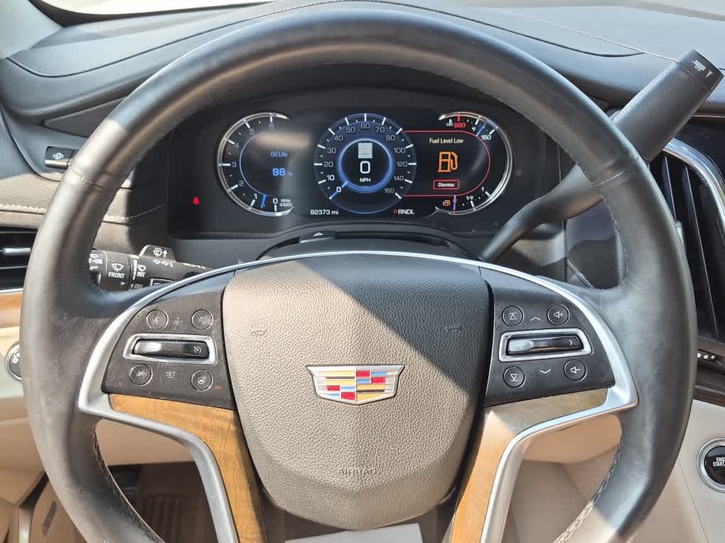 2018 Cadillac Escalade Luxury - Crystal White Tricoat exterior view 20